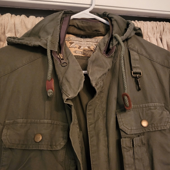 Safari Vest - Picture 4 of 5